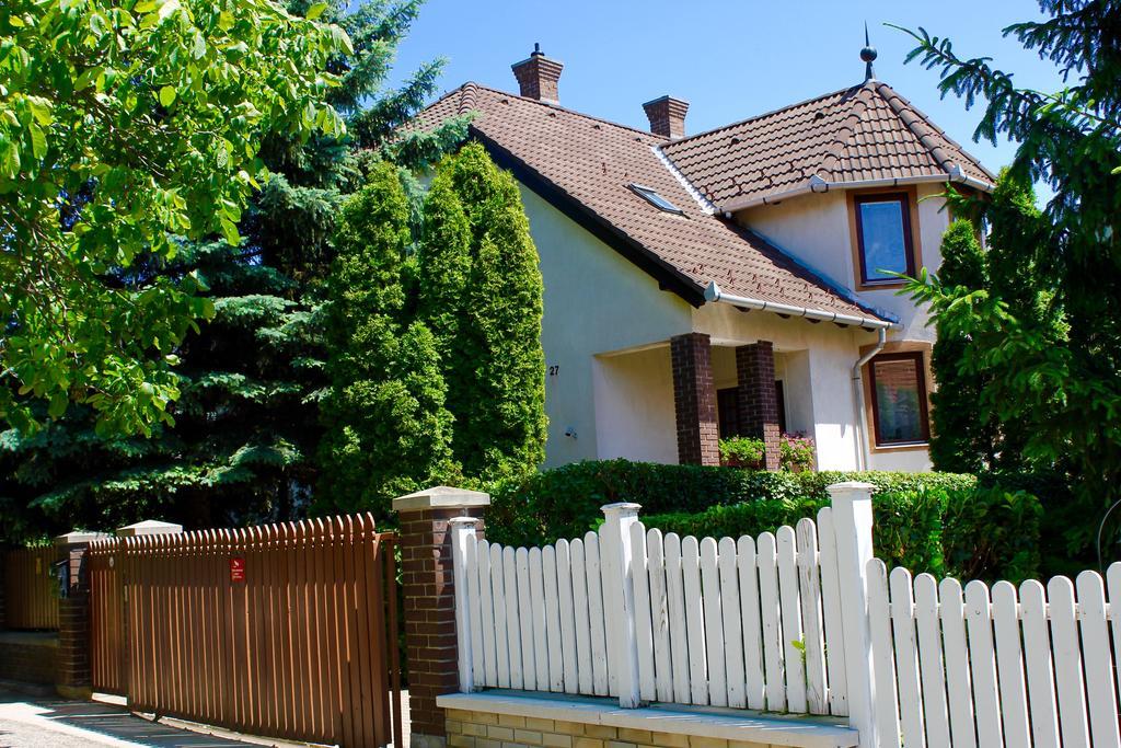 Apartment Rozsahaz *